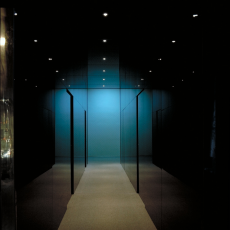 GMMK , Foto: Elisabeth Mayr-Keber , Gert M. MAYR-KEBER ZT-GmbH. Shop im Schloss Schönbrunn 1992-1993